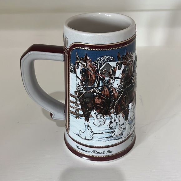 Anheuser Busch, Inc. Budweiser Stein, Collector's Series 1989, Handcrafted, Mint - Picture 4 of 6